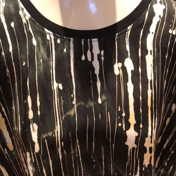 Simply Vera silky black print top, medium - Picture 3 of 5